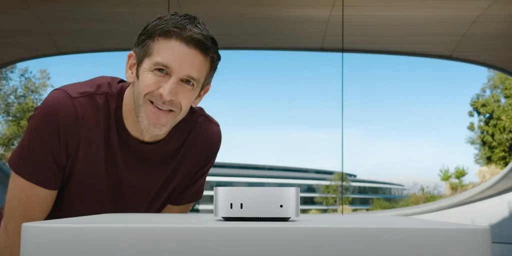 The Quiet Decline of Design at Apple — and the Man Tasked with Reversing It