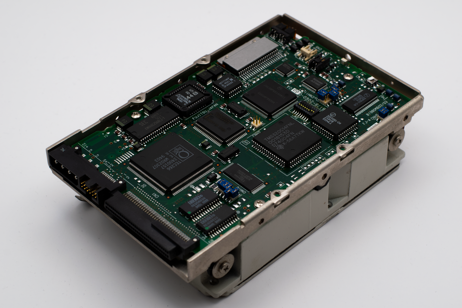 Honda and Nissan Close to Agreement on Joint Development of Next-Generation Automotive ECUs