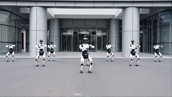 Beijing Humanoid Robot Innovation Center Unveils Multi-Agent Group Control for Synchronized Robot Formations
