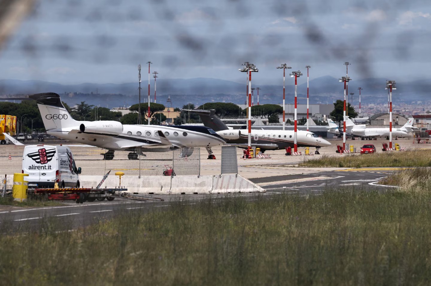 SpaceX and AI IPOs Are Creating a New Generation of Private Jet Buyers